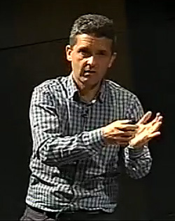 Zientziateka está organizada por la Cátedra de Cultura Científica de la UPV/EHU y AlhóndigaBilbao.