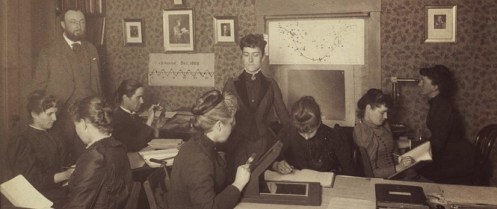 Edward Pikering y las mujeres con las que trabajó. Credit: http://henrietta.iaa.es/el-har%C3%A9n-de-pickering-williamina-fleming