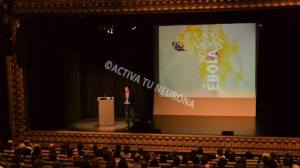 Guillermo Quindós en un momento de la conferencia. Foto: © Izaskun Lekuona