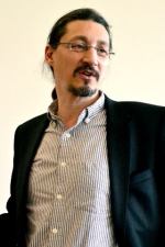 Paul G. Higgins, investigador del Institute for Medical Microbiology, de la Universidad de Colonia. Foto: © Izaskun Lekuona